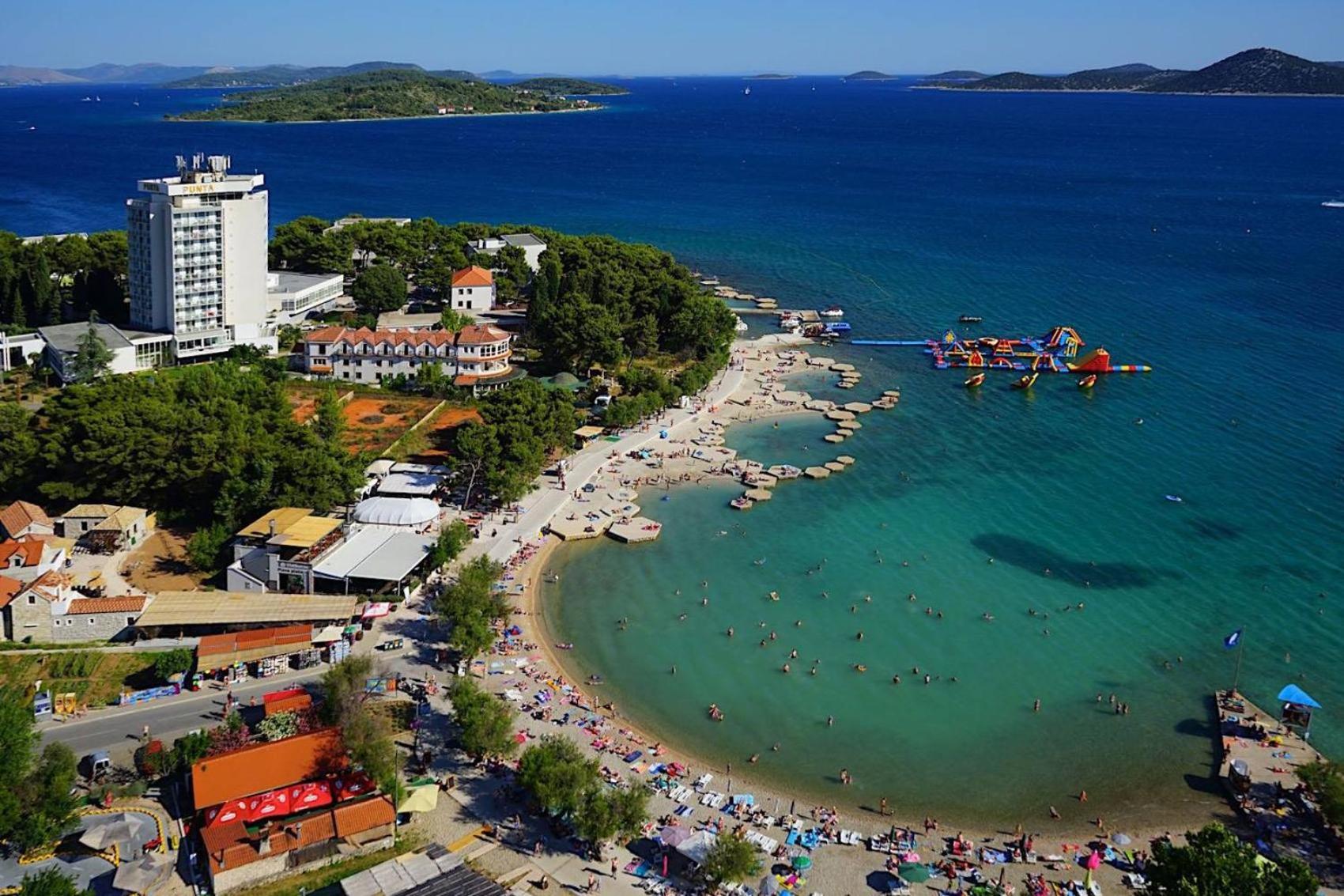 Apartments And Rooms Bozena โวดีเซ ภายนอก รูปภาพ