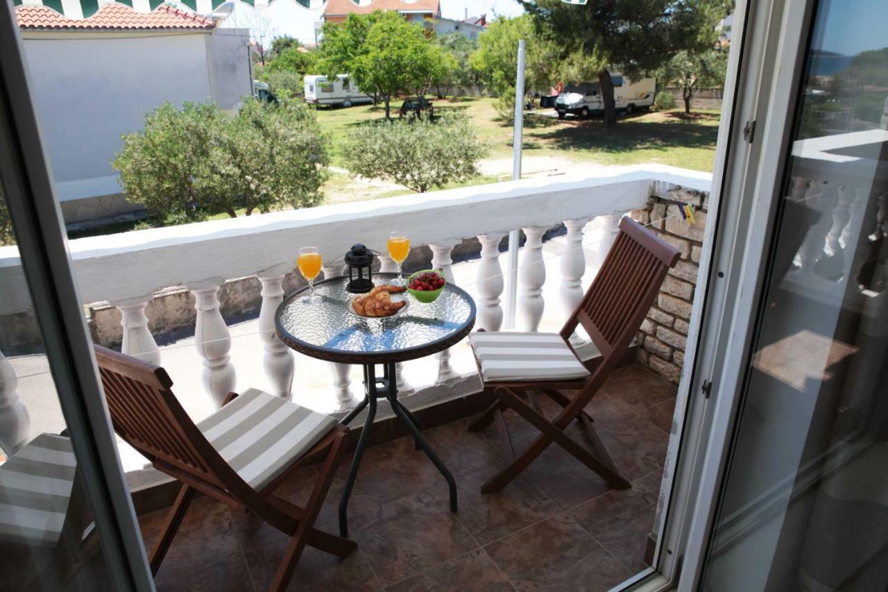 Apartments And Rooms Bozena โวดีเซ ภายนอก รูปภาพ